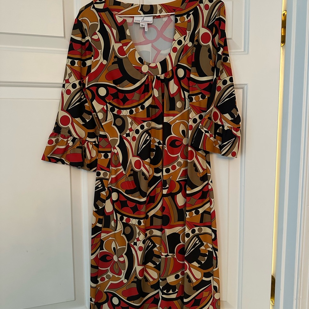 Jude Connally dress in fun colors!